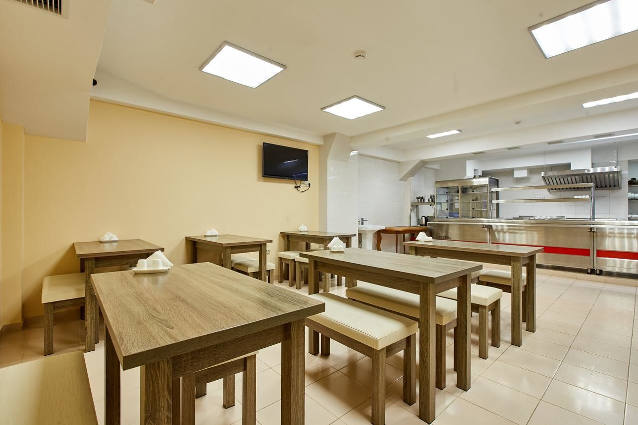 Отель Hotel Comfort Сухум